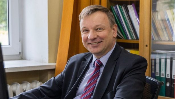 Dr hab. inż. Volodymyr Hutsaylyuk, prof. WAT