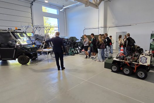 Zwiedzanie Centrum Robotów Mobilnych