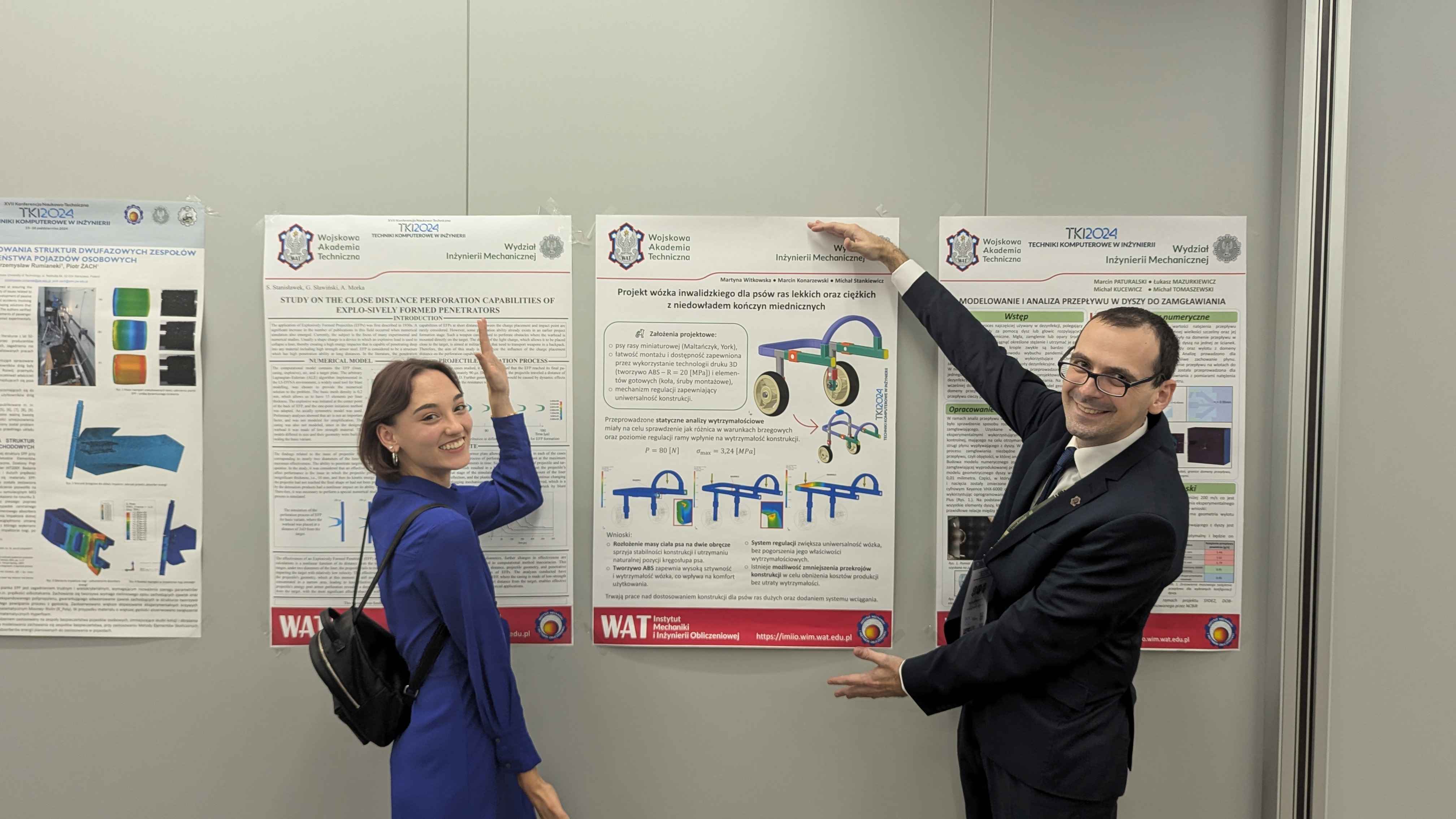 Na sali uczestnicy konferencji podczas sesji plakatowej.