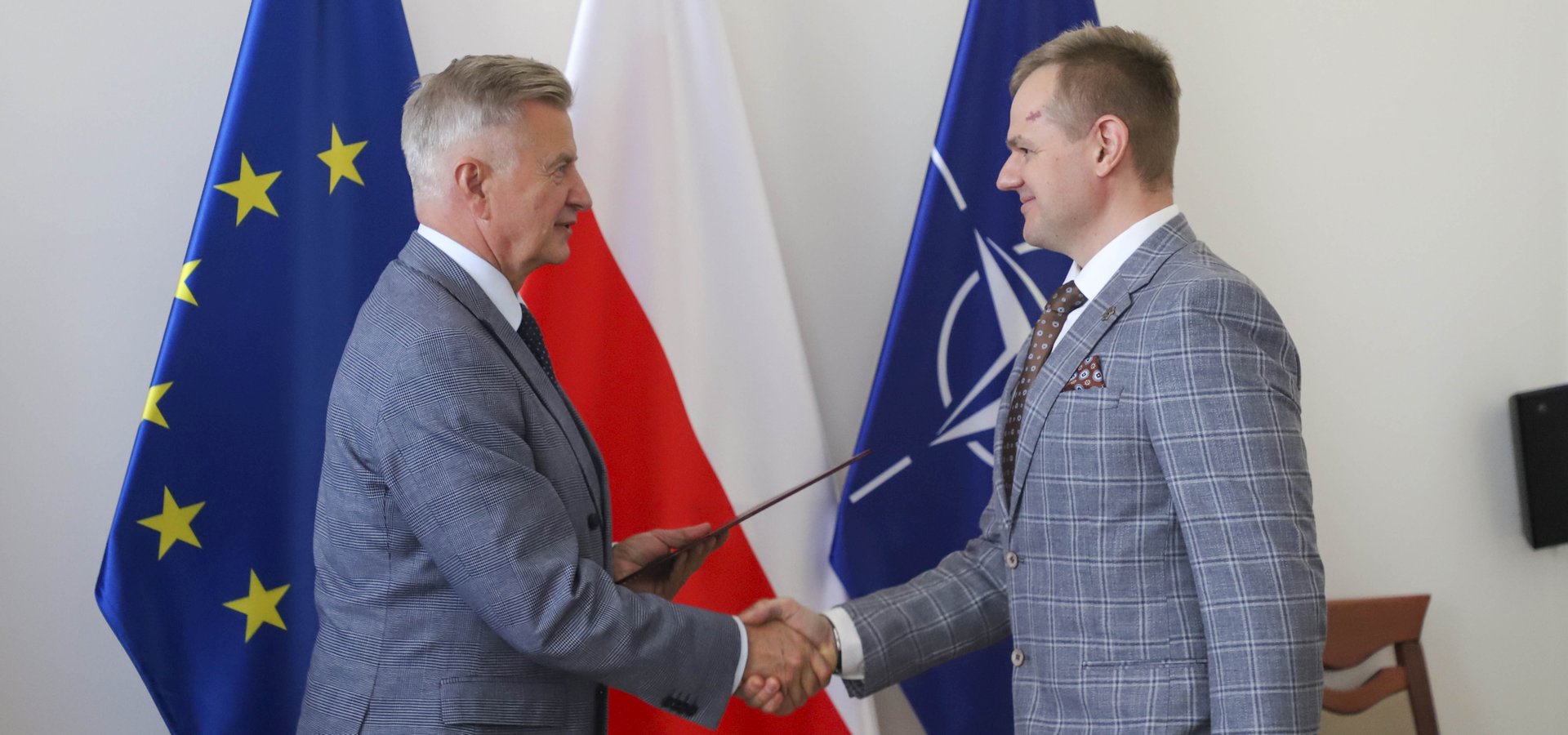 Podsekretarz Stanu w MON Stanisław Wziątek i I.Szachogłuchowicz.